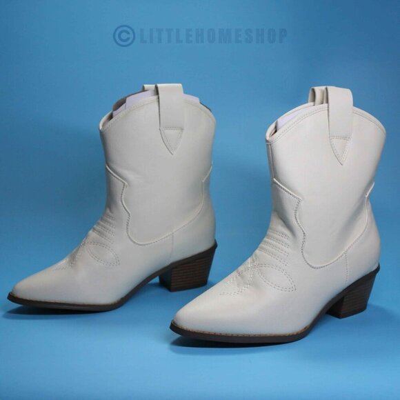 NEW! French Connection Carrie Bootie in White, Size 7 - Picture 3 of 9